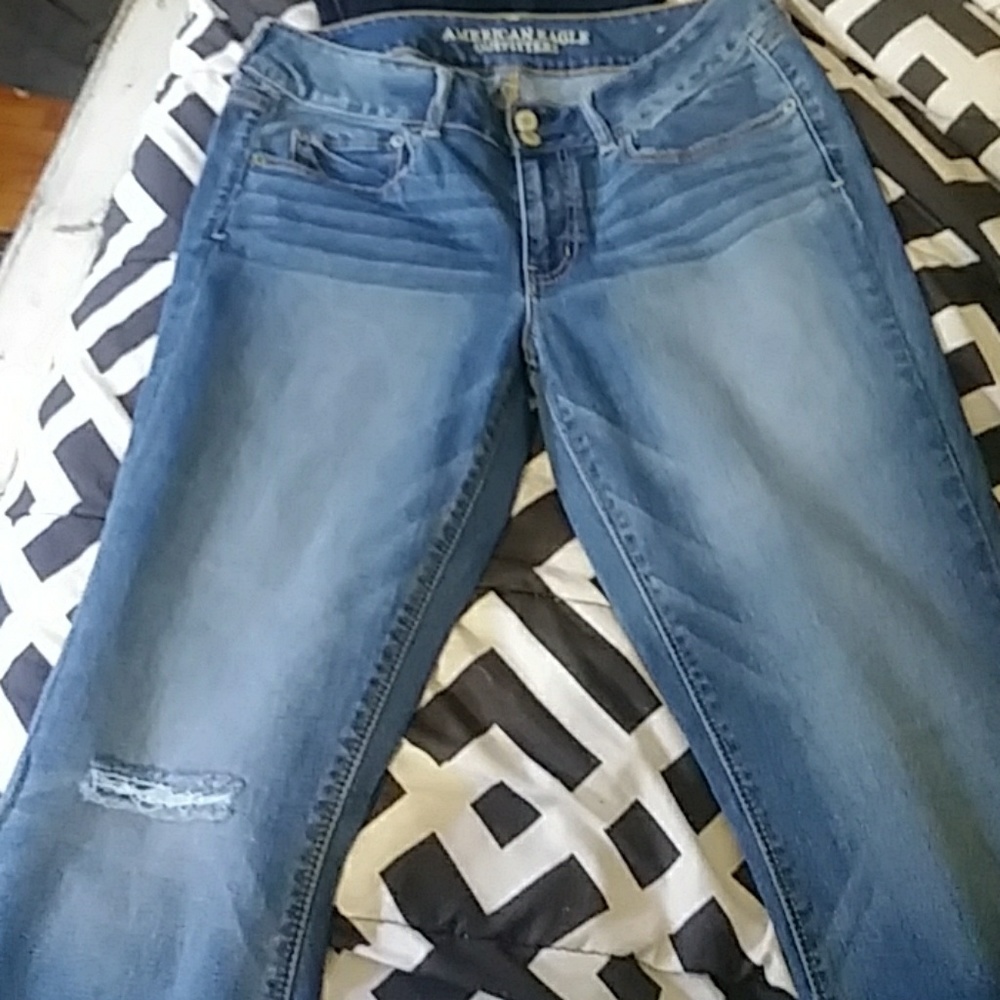 American Eagle Artist